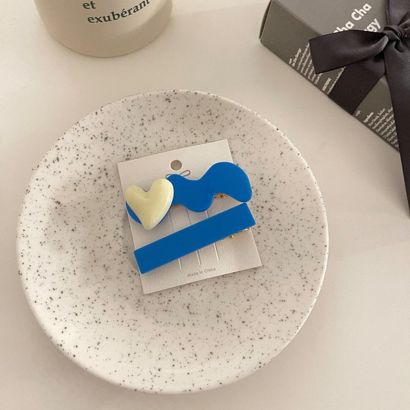 Hair Clip Love Bangs.