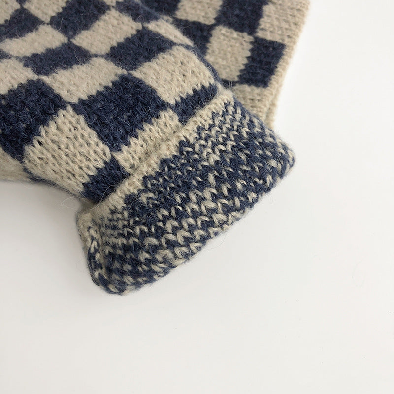 Cardigan & Shorts Suit