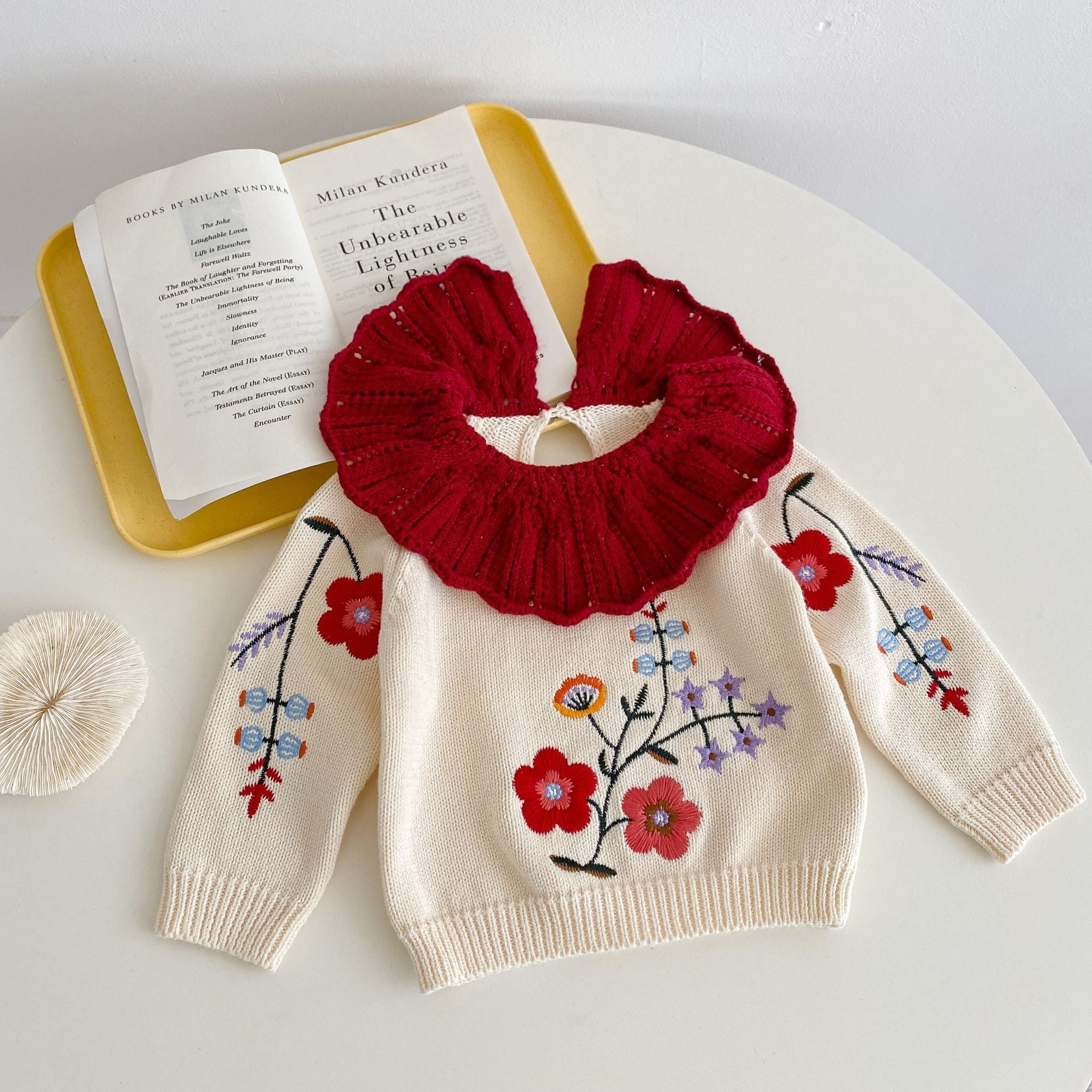 Knitting Suit Flower