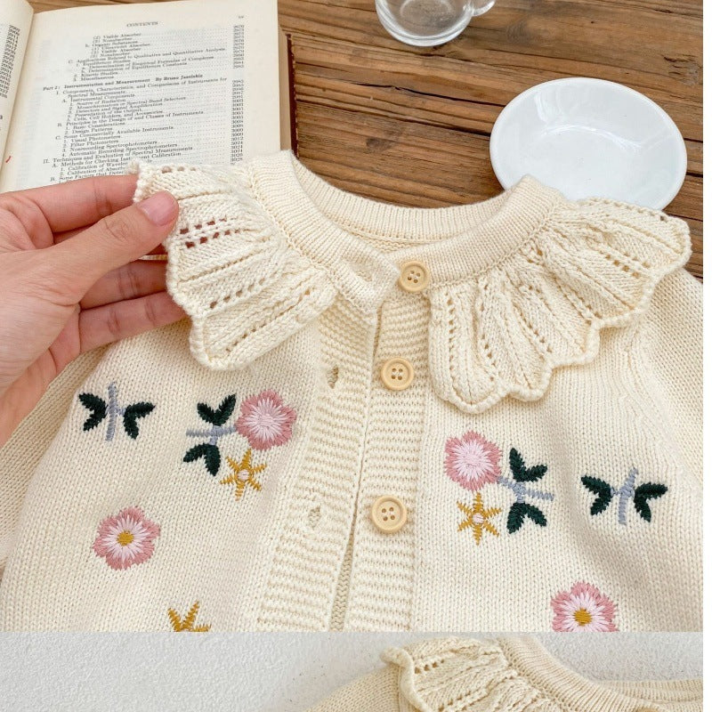 Flower Embroidered Lotus Collar Knitted