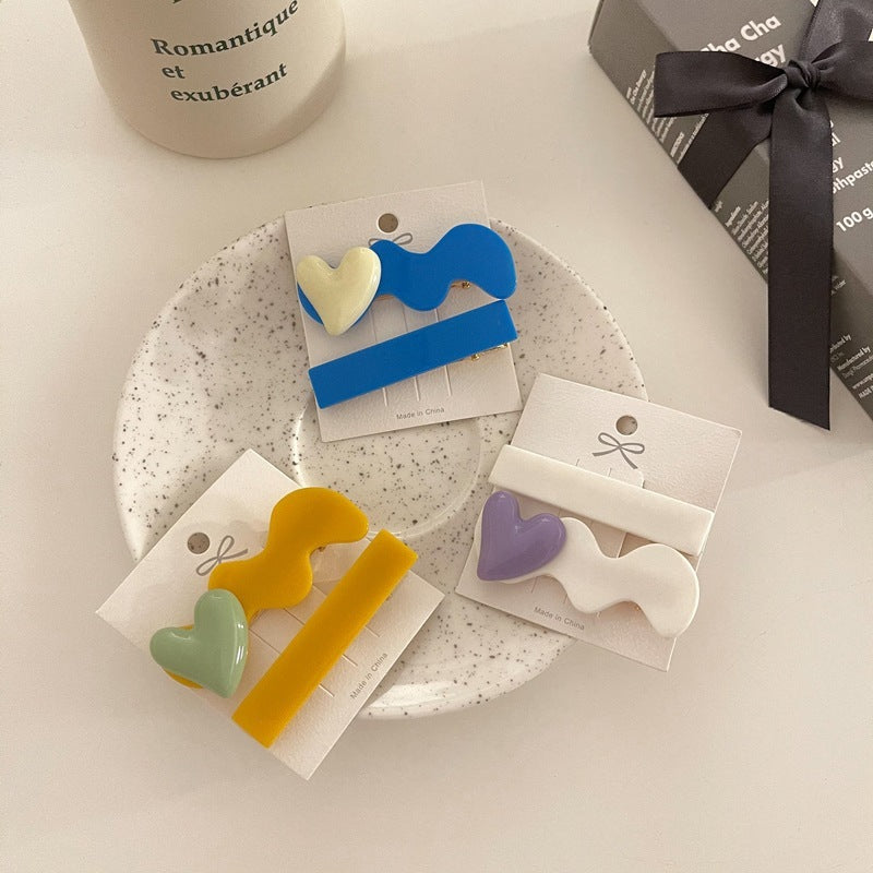 Hair Clip Love Bangs.