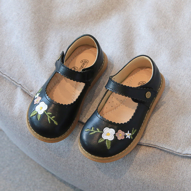 Princess  Embroidery Leather Shoes