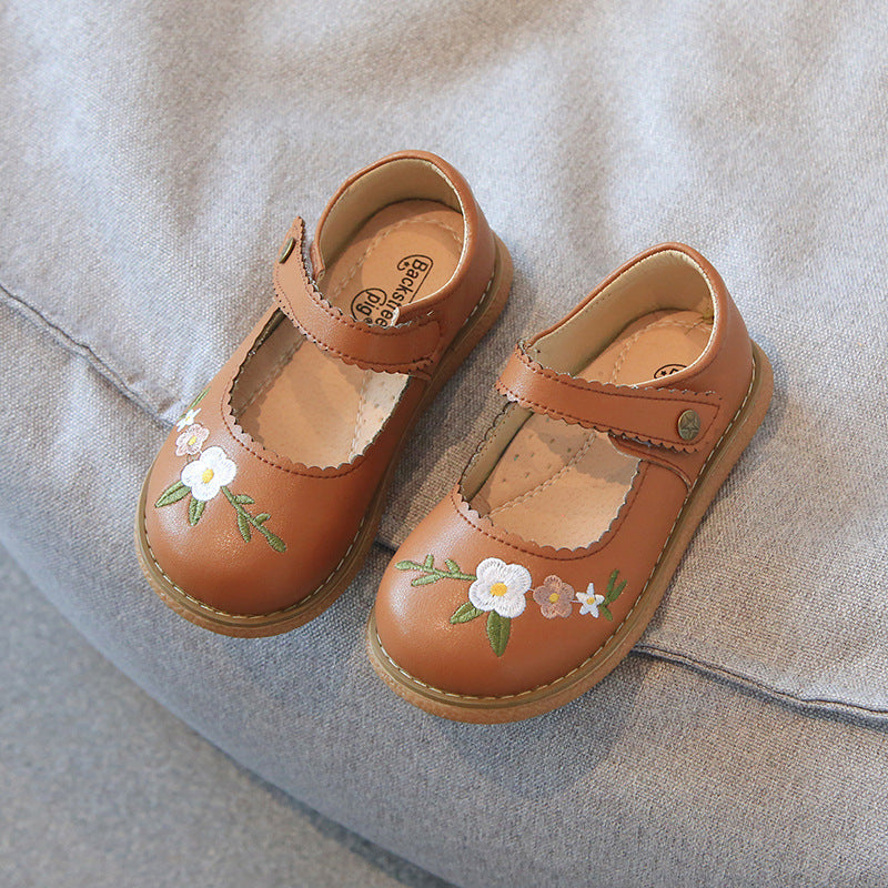 Princess  Embroidery Leather Shoes