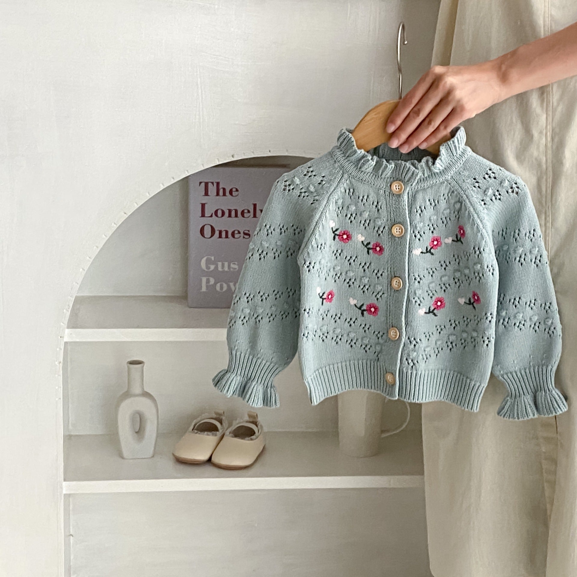 Embroidered Knitted Coat All-match