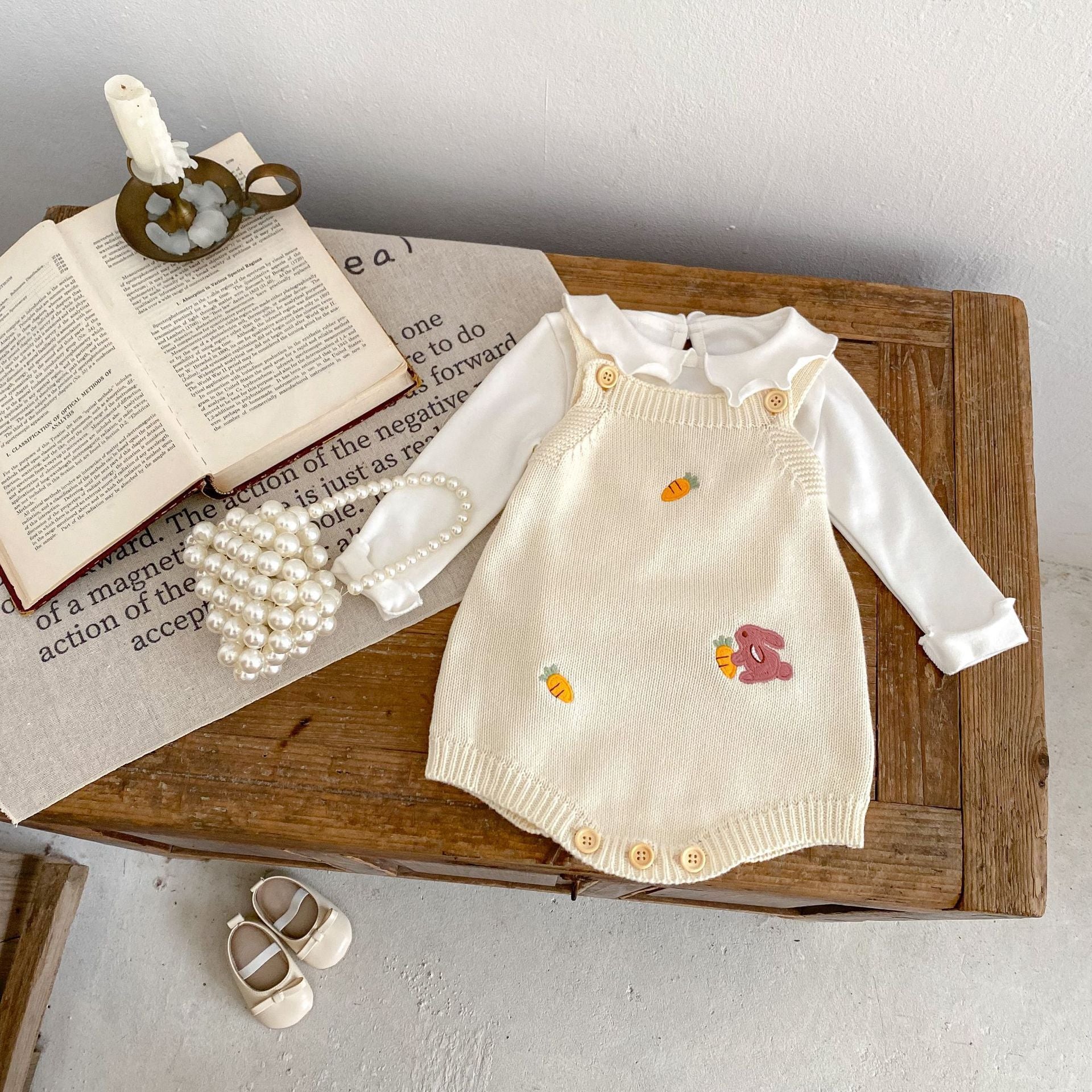 Rabbit Radish Embroidery Knitted rumper