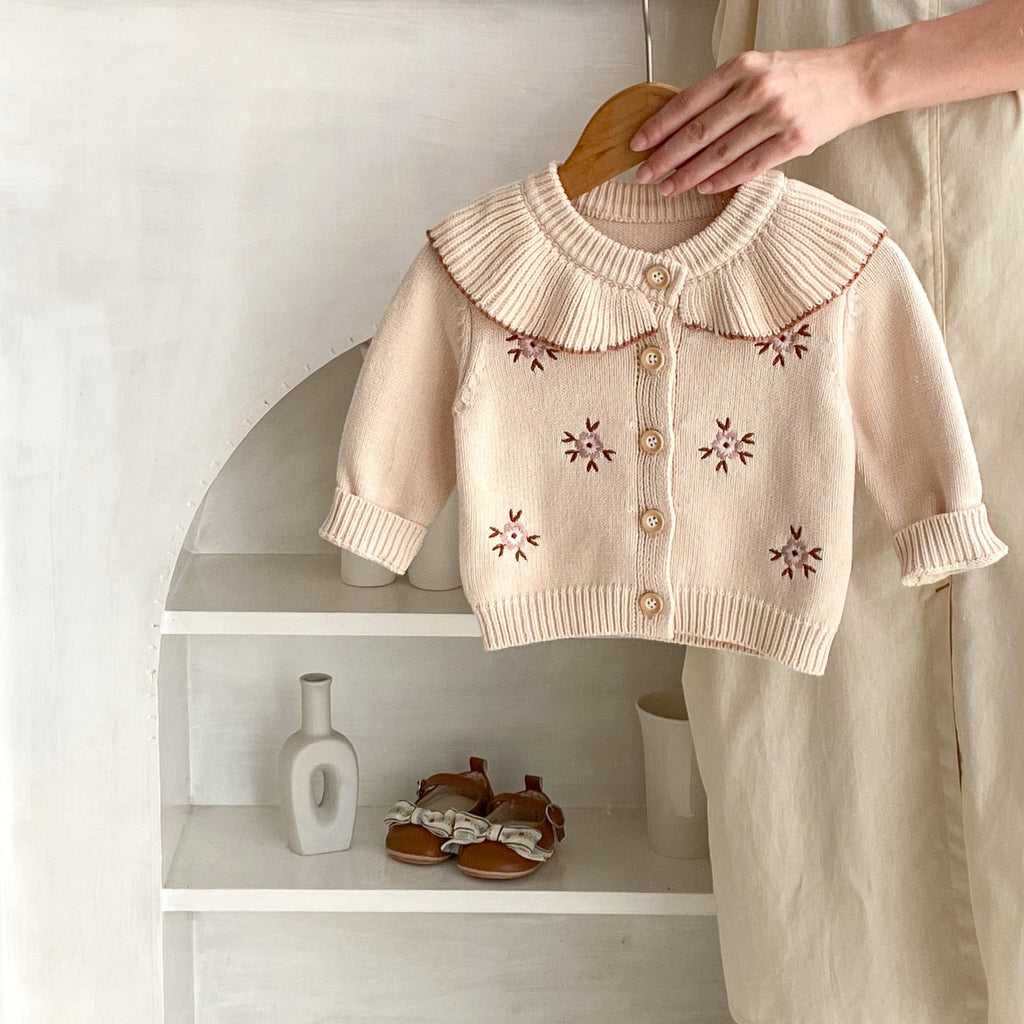 Lapel Embroidered Knitted Coat